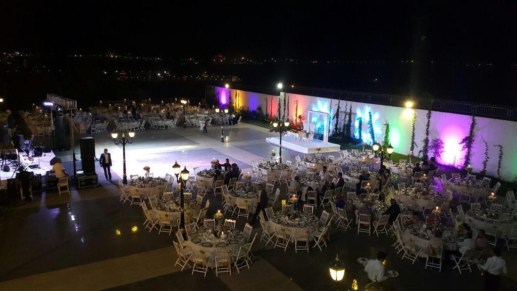 Wyndham Garden Diyarbakir Hotell Exteriör bild