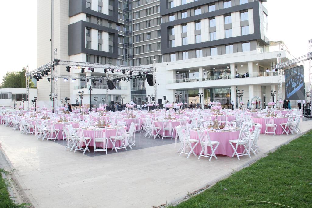 Wyndham Garden Diyarbakir Hotell Exteriör bild