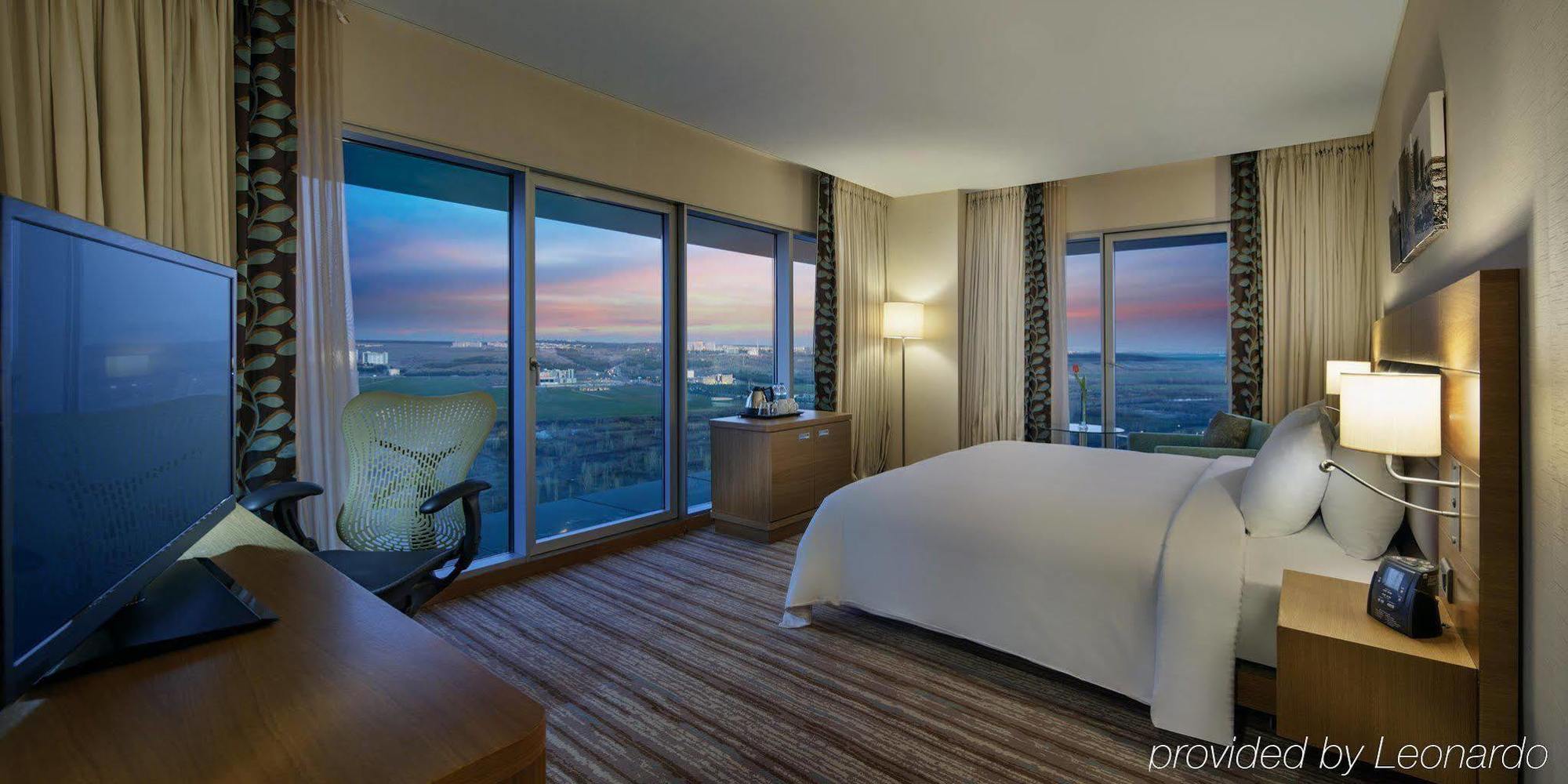 Wyndham Garden Diyarbakir Hotell Exteriör bild